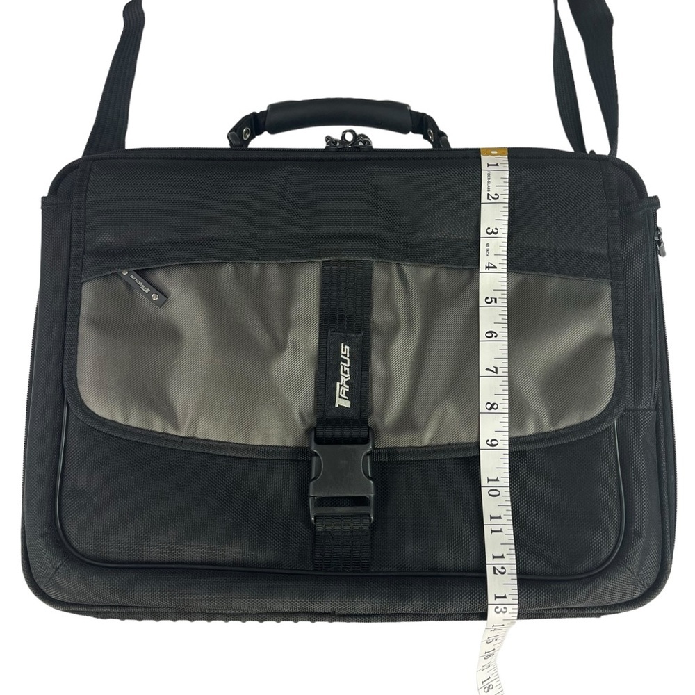 Targus Large Computer Brief Case with Shoulder Handle‎ - Picture 14 of 15